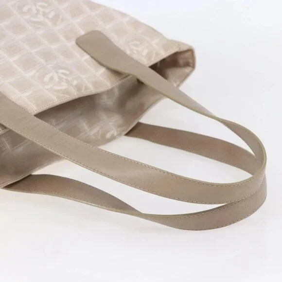 CHANEL New Travel Line Tote Bag Nylon Beige Gold CC Auth mr1594 - Picture 8 of 16